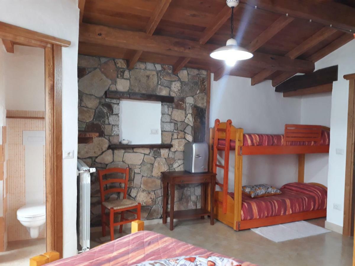 B&B Gennargentu Fonni Kültér fotó
